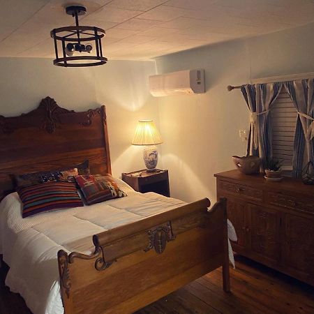 Appartamento Boho-Chic Retreat - Unit 3 Bloomington Esterno foto