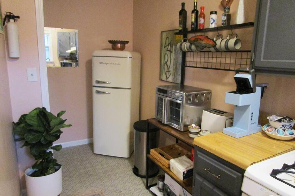 Appartamento Boho-Chic Retreat - Unit 3 Bloomington Esterno foto
