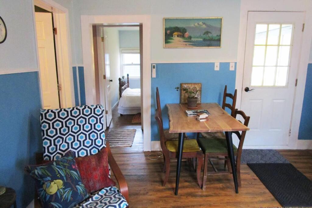 Appartamento Boho-Chic Retreat - Unit 3 Bloomington Esterno foto