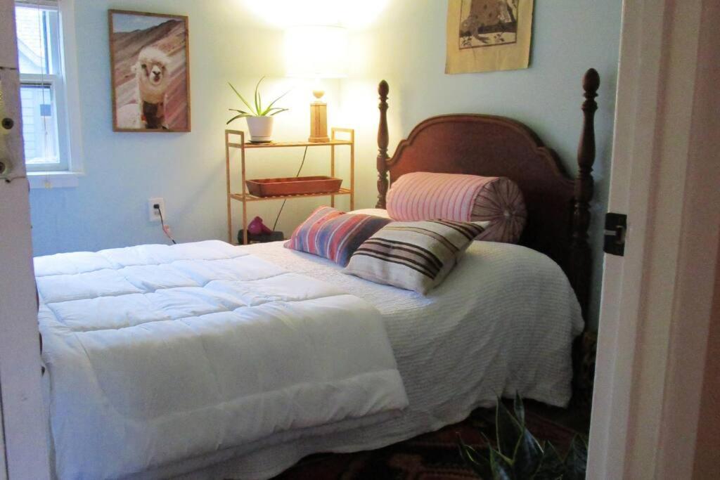 Appartamento Boho-Chic Retreat - Unit 3 Bloomington Esterno foto