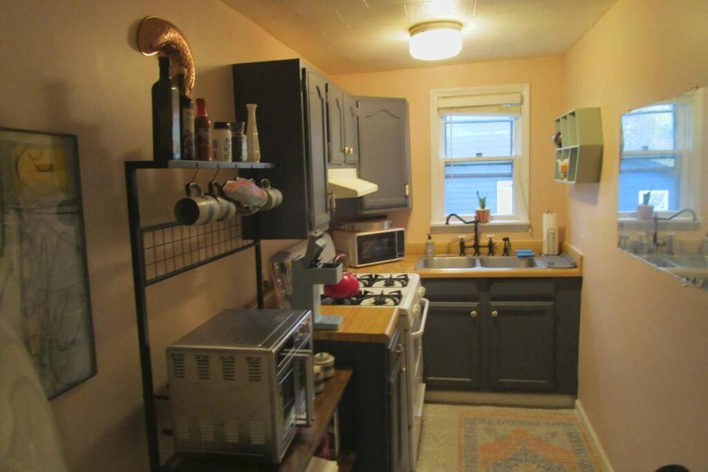 Appartamento Boho-Chic Retreat - Unit 3 Bloomington Esterno foto